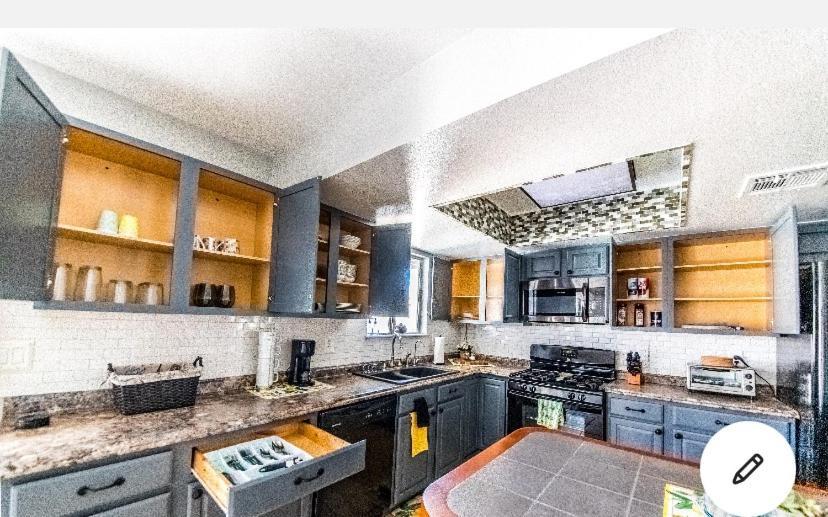 Comfortable Las Vegas Home Away From Home 핸더슨 외부 사진
