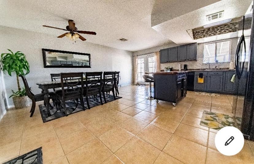 Comfortable Las Vegas Home Away From Home 핸더슨 외부 사진